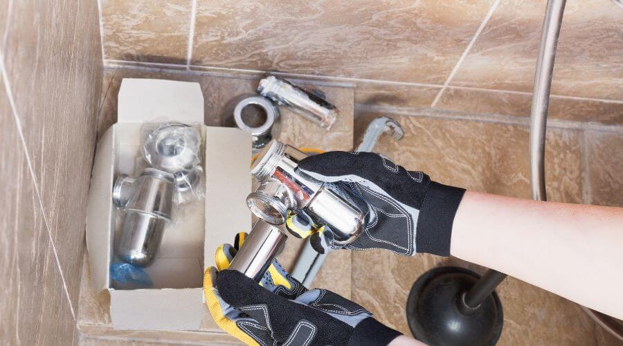 Expert Emergency Roof Repairs services in Marine City, MI